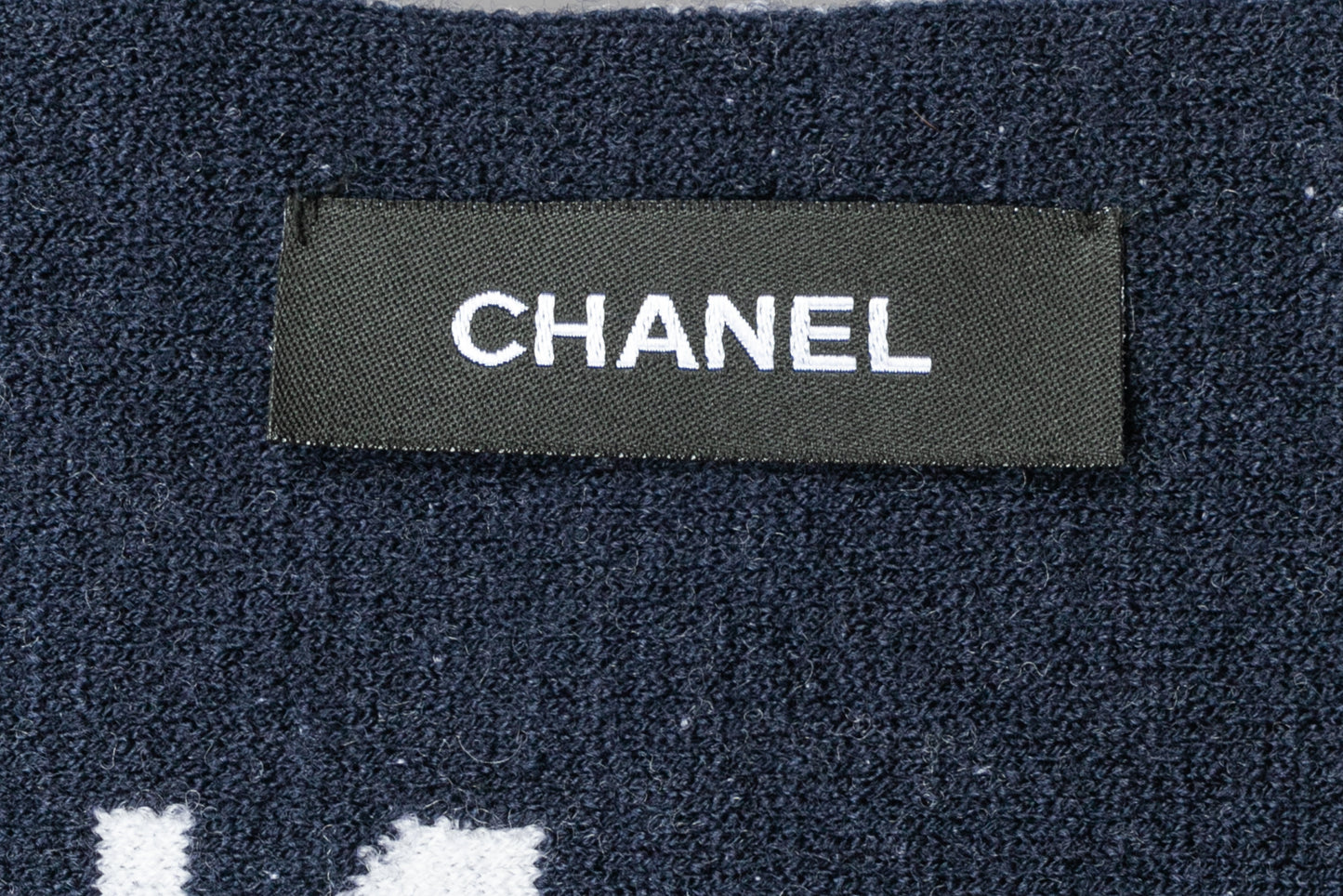 Écharpe bleu marine Chanel