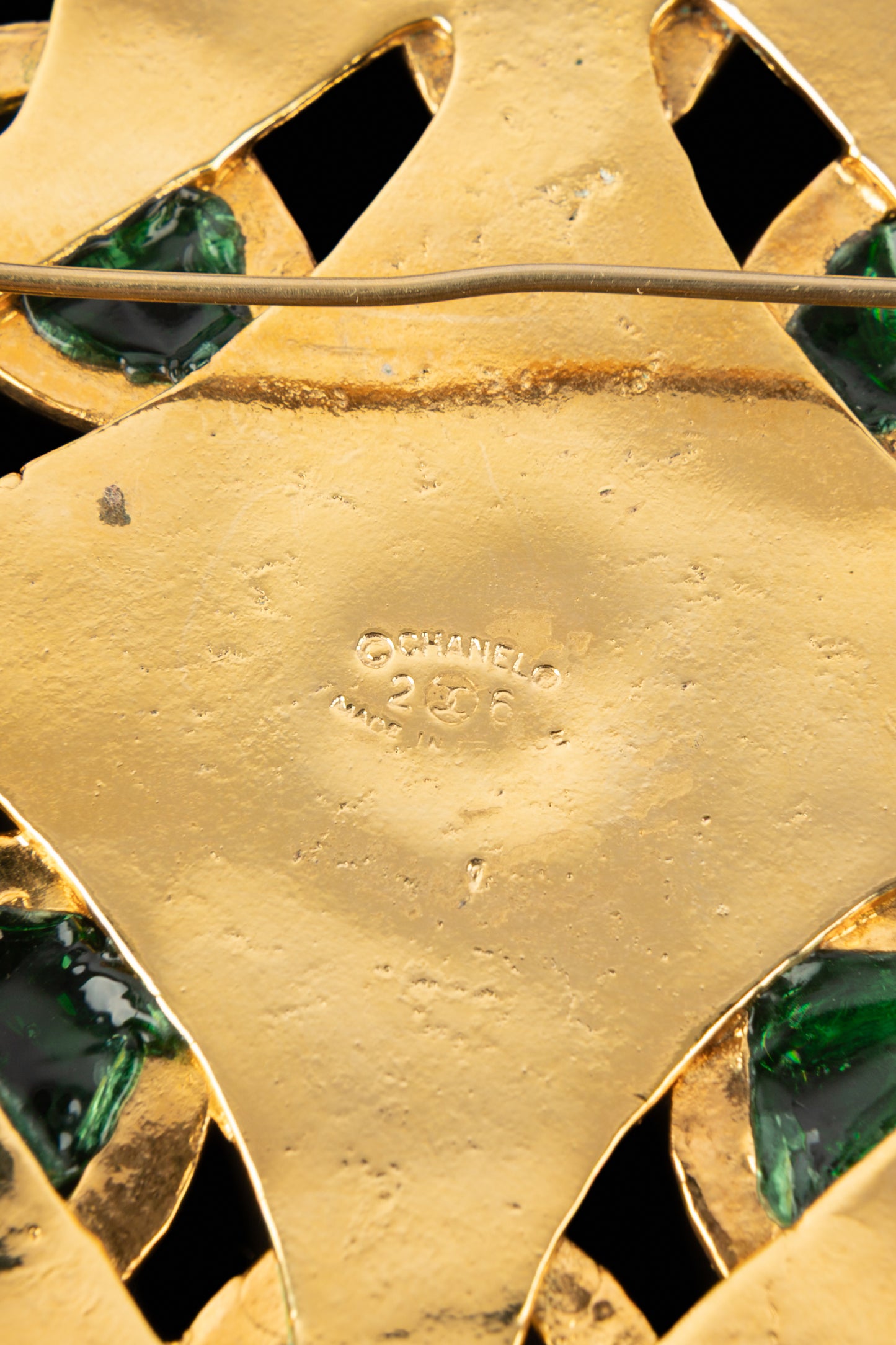 Broche Chanel 1990's