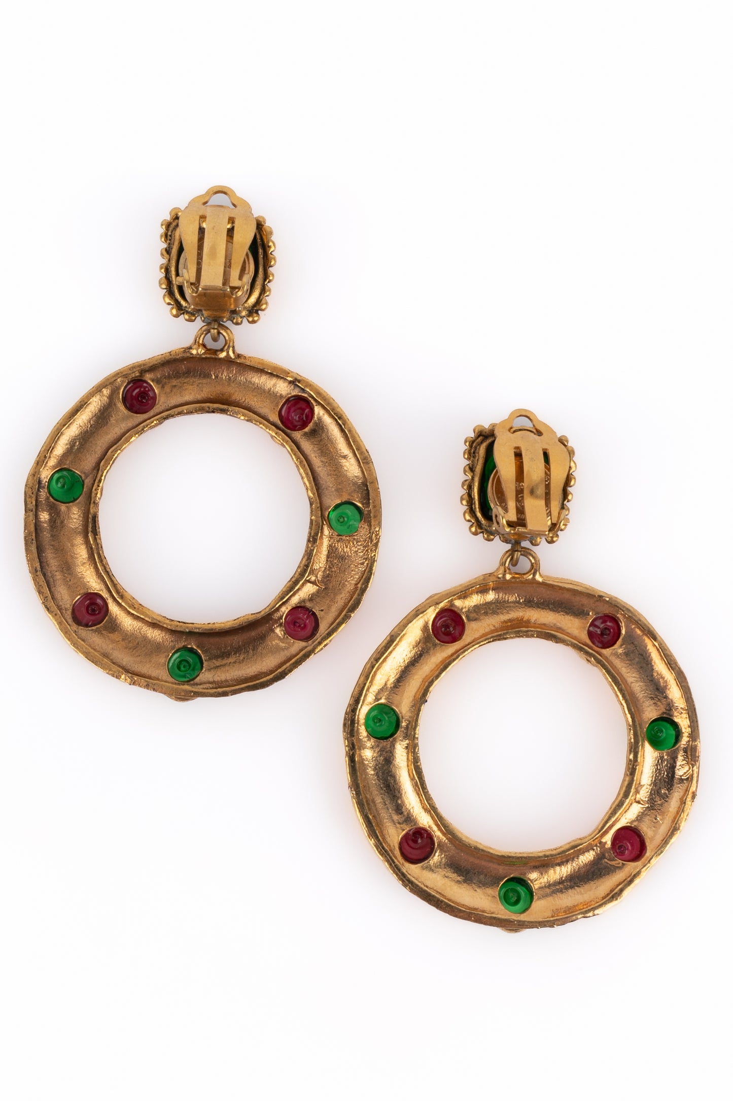 Boucles d'oreilles baroques Chanel