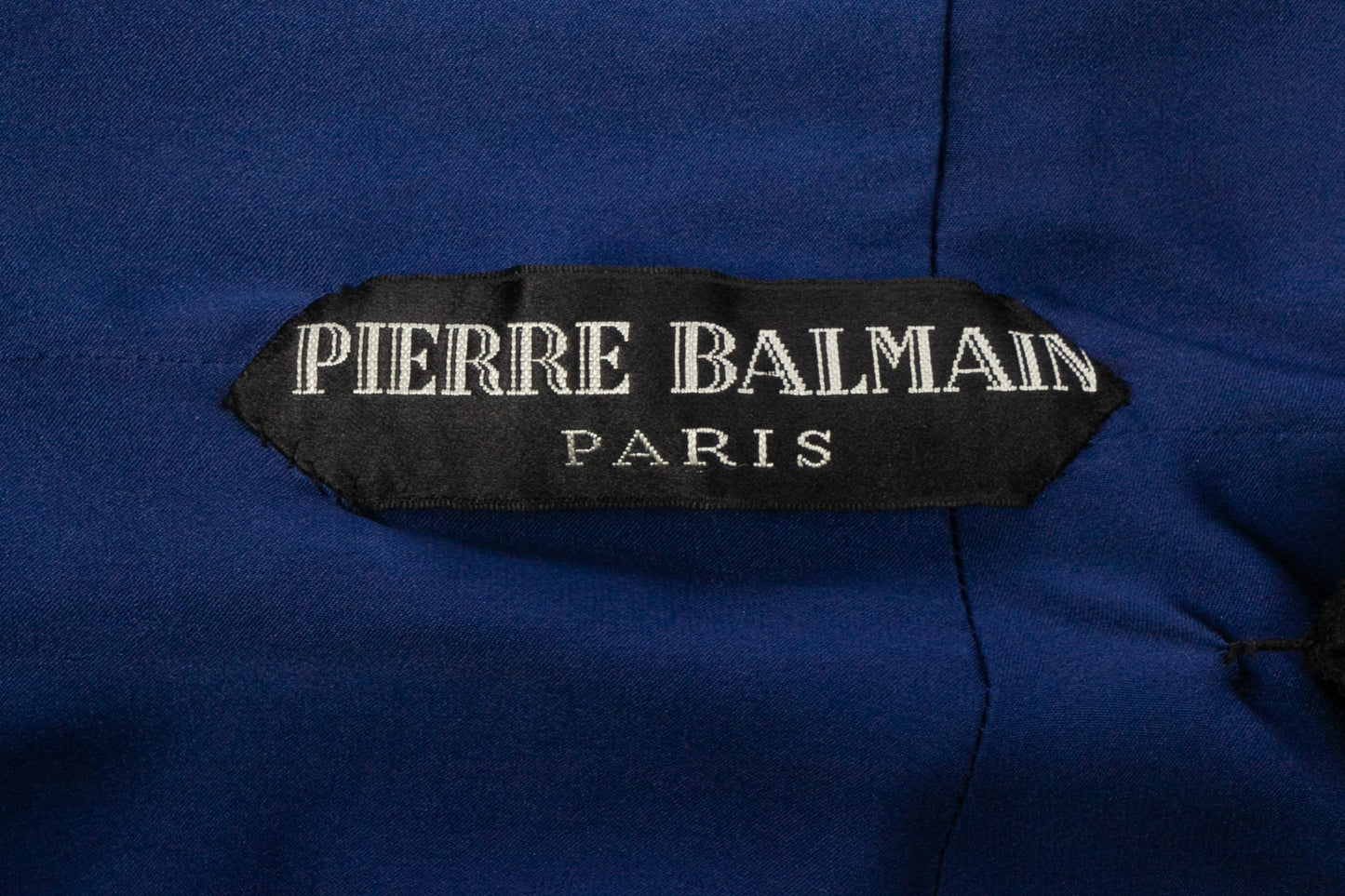 Robe Balmain Haute Couture Automne-Hiver 1984