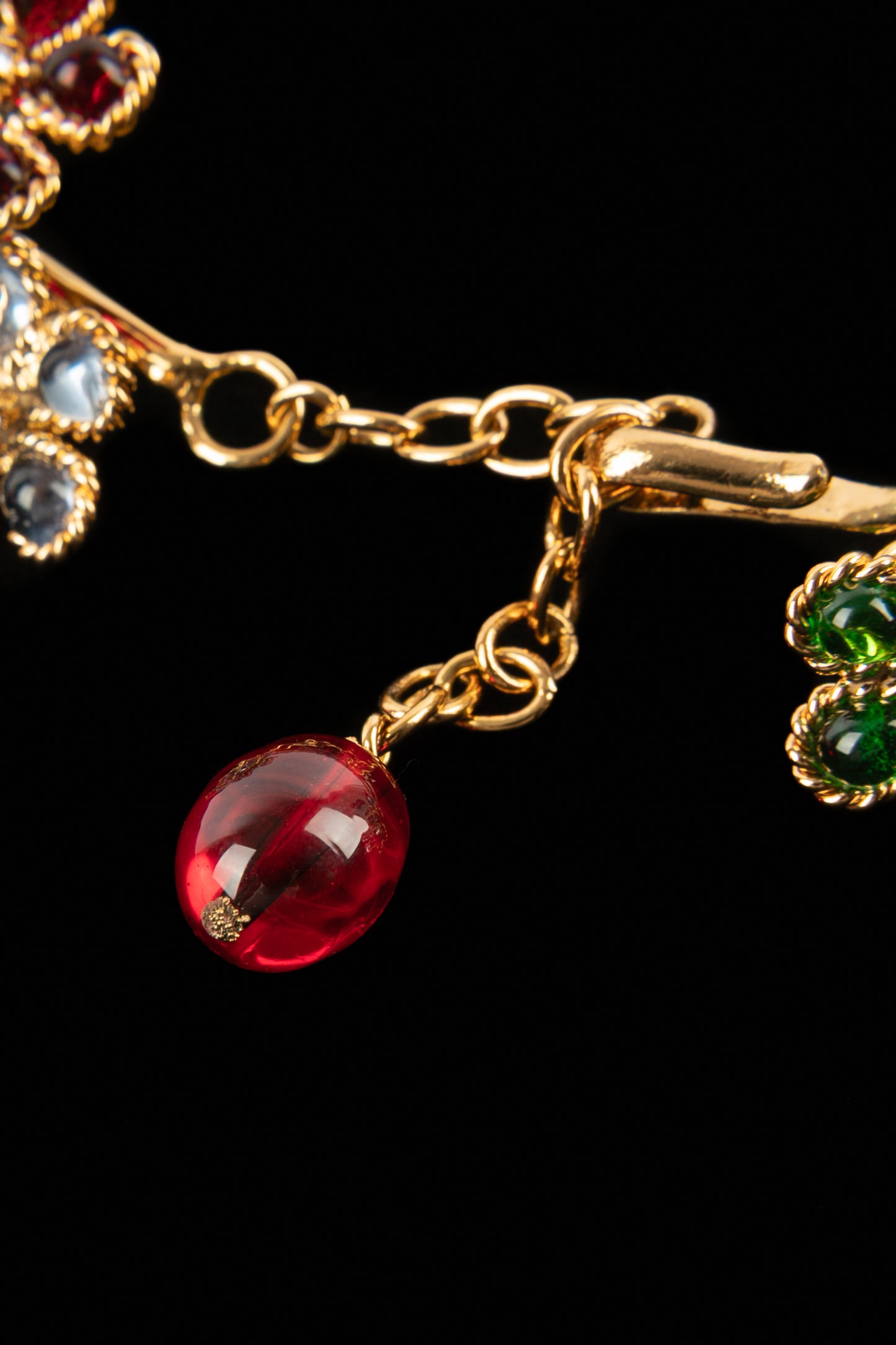 Collier plastron Augustine