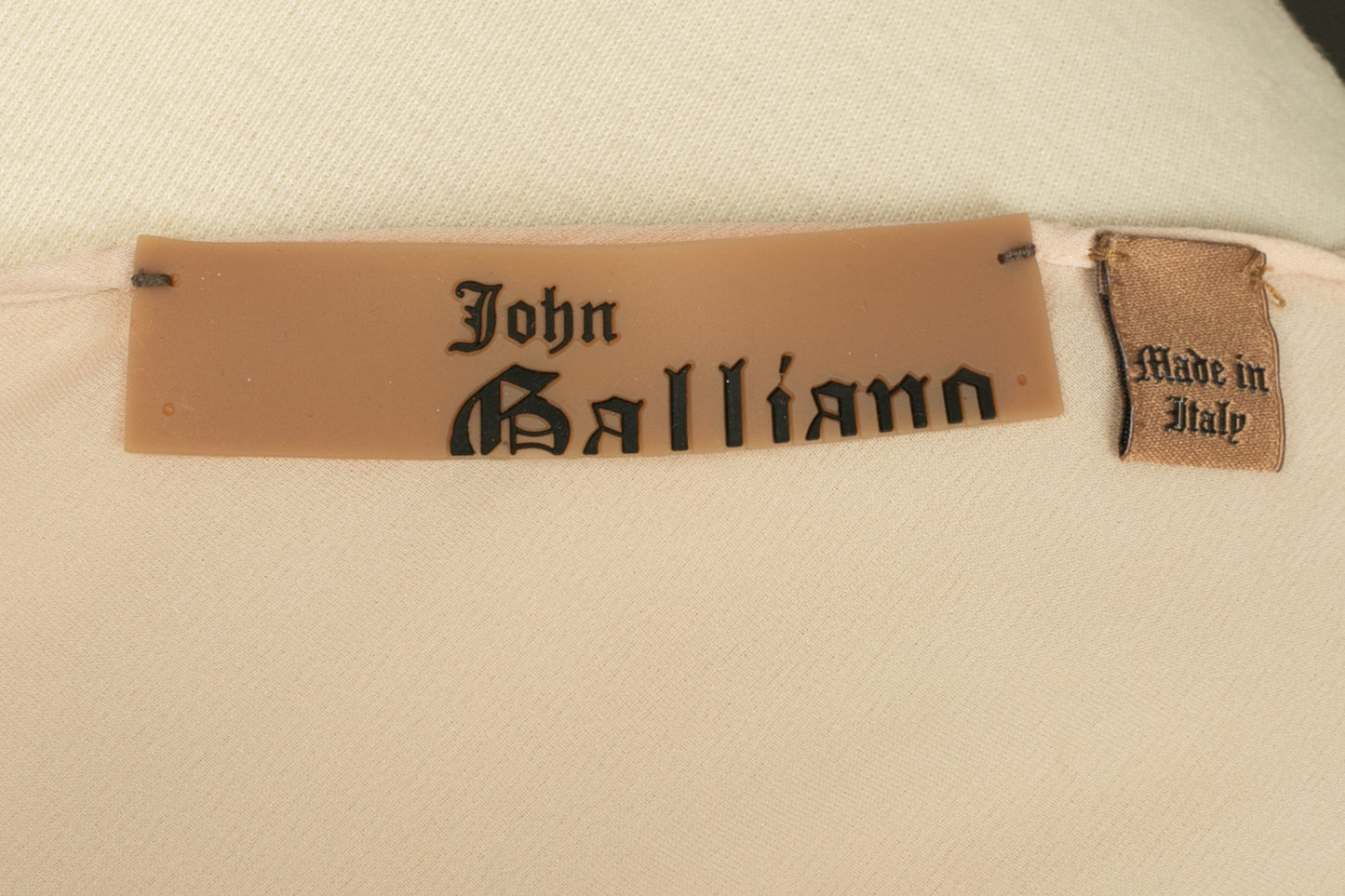 Haut en soie rose Galliano