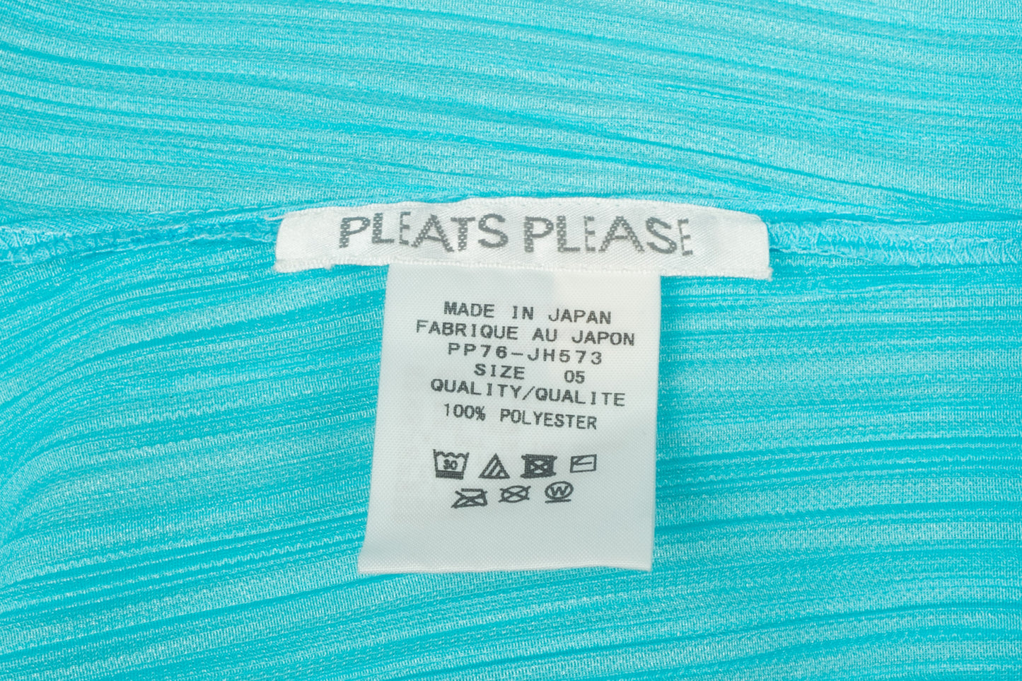 Haut bleu Pleats Please Issey Myiake