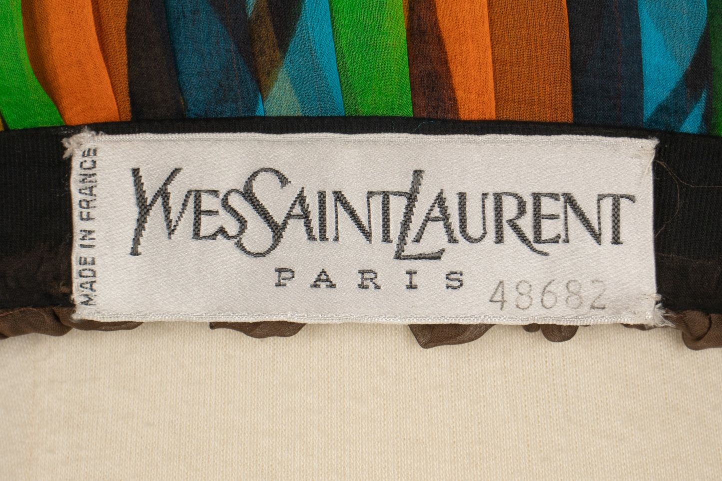 Robe plissée Yves Saint Laurent Haute Couture 1980