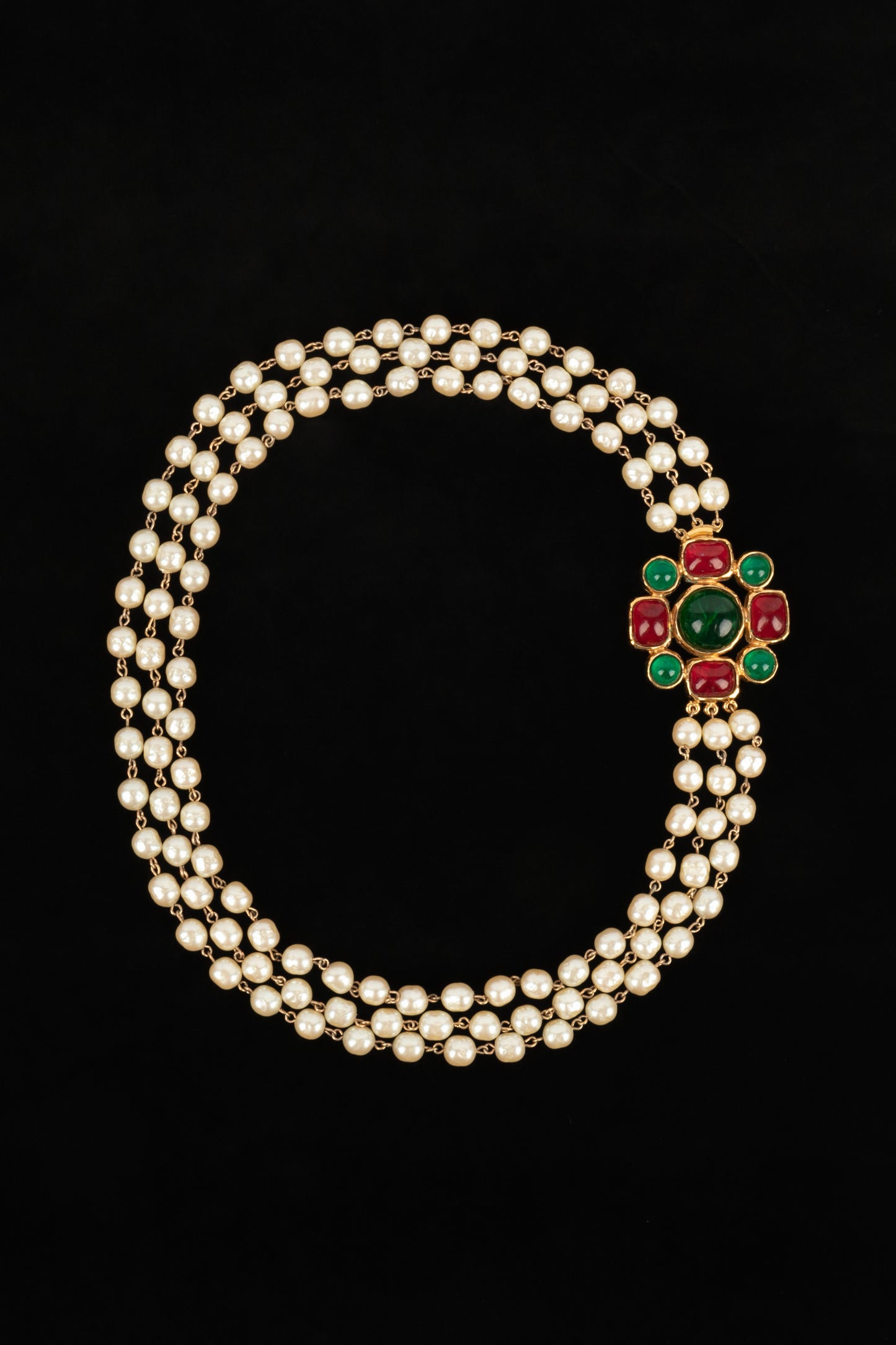Collier Chanel