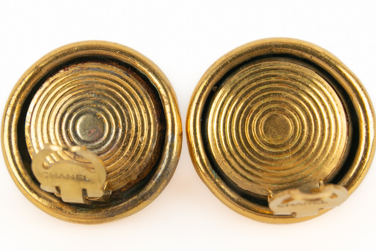 Boucles d'oreilles lion Chanel