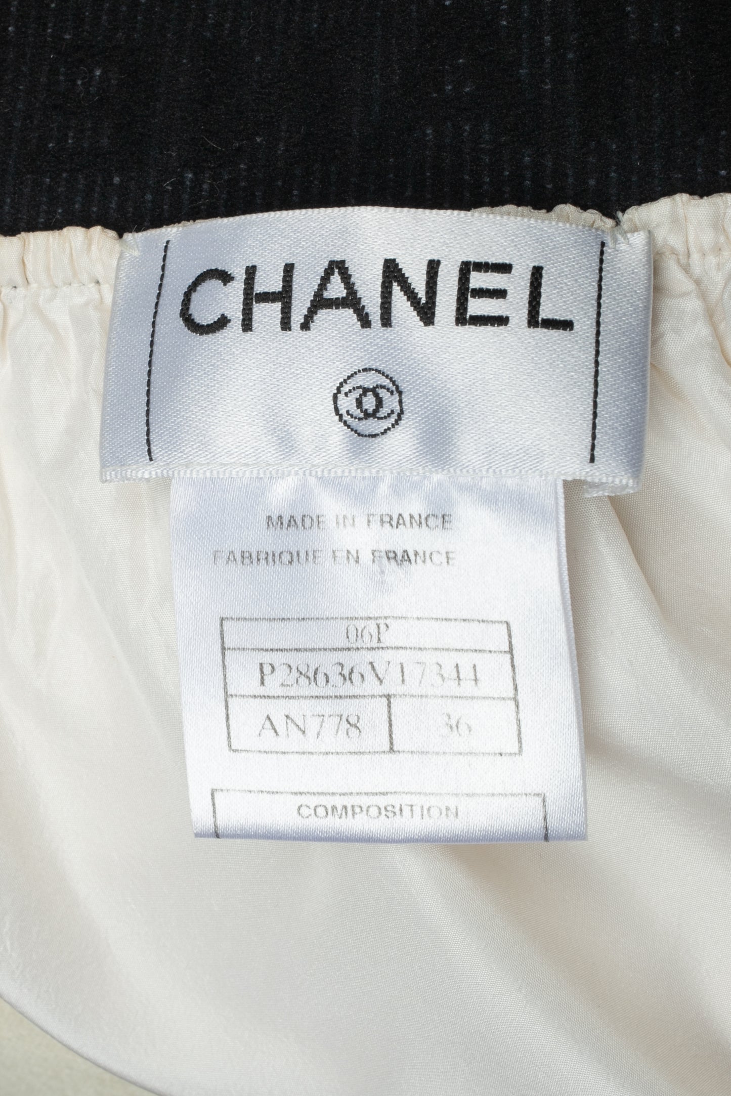 Jupe en soie Chanel Printemps 2006