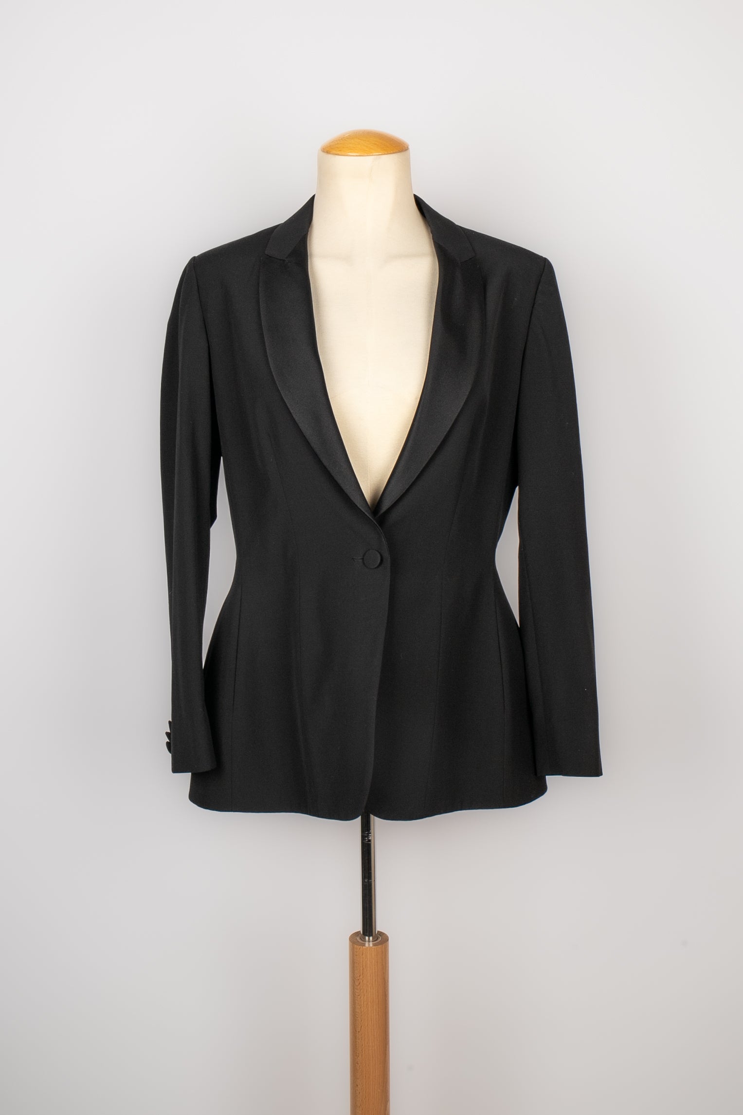 Dior smoking jacket – Les Merveilles De Babellou