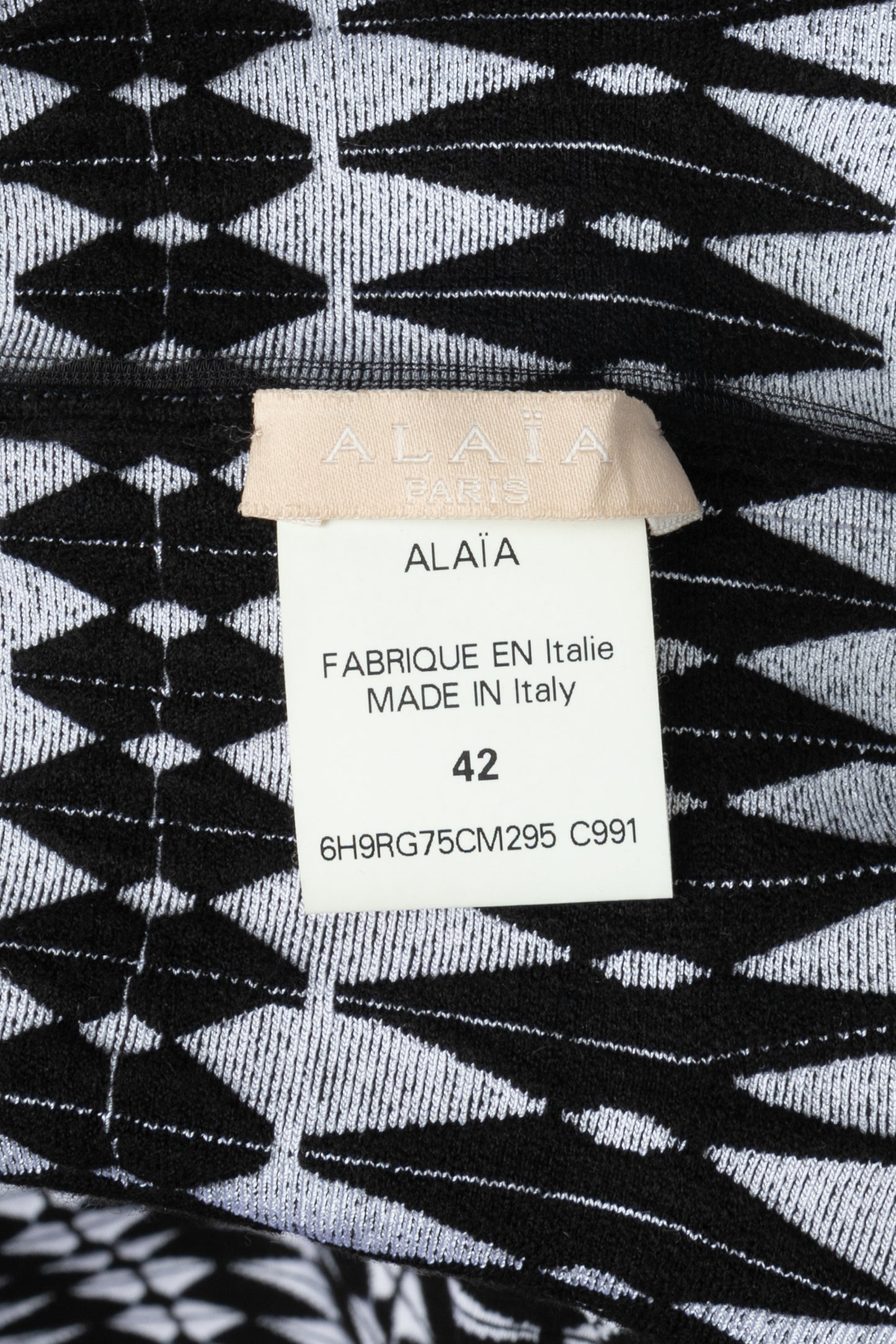VR525-11
