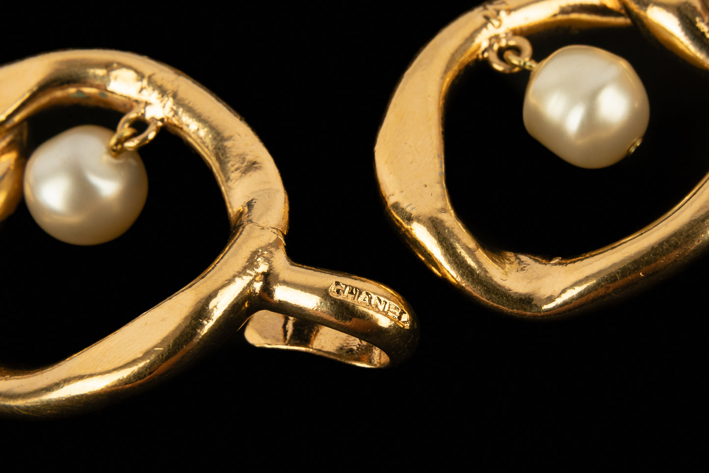 Collier court Chanel 1990's