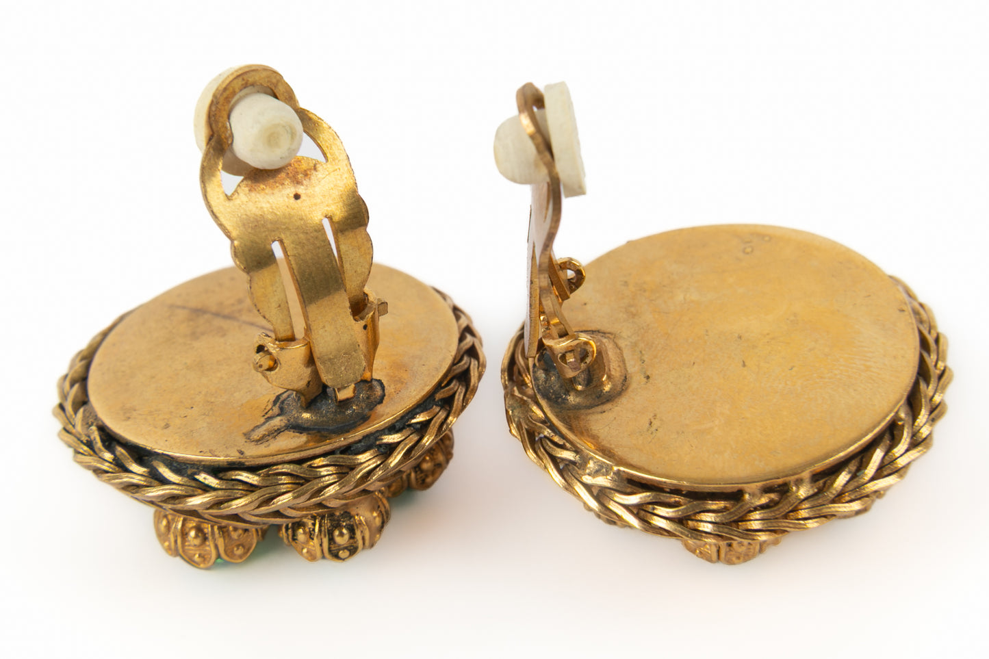 Boucles d'oreilles Chanel (attribuées à)