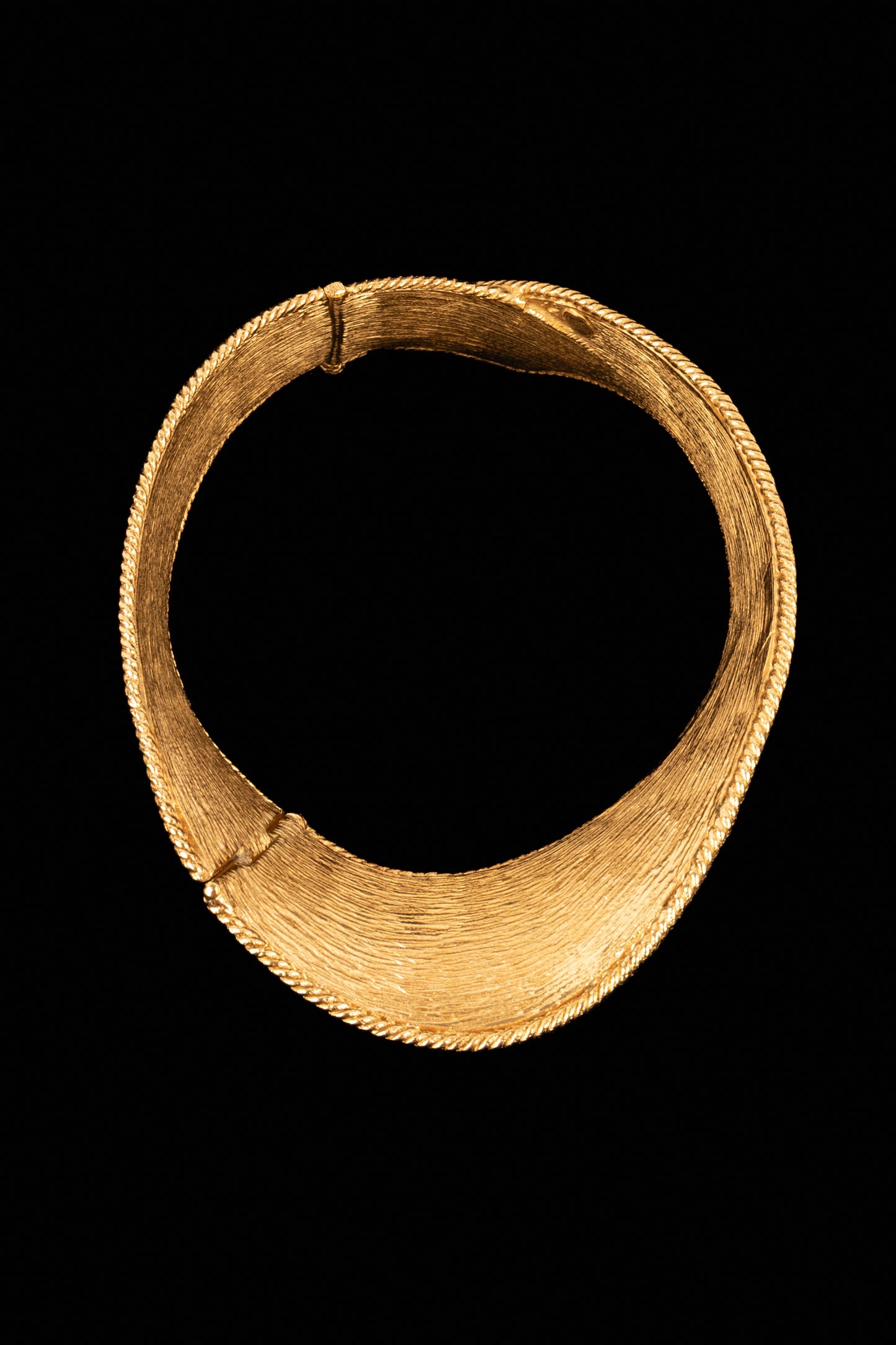 Collier doré Dior 1996