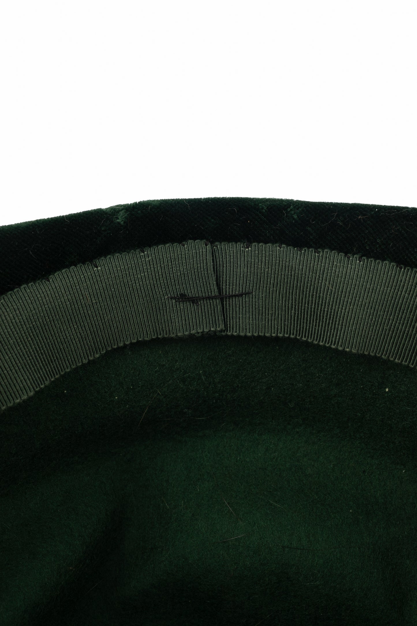 Chapeau vintage à plumes