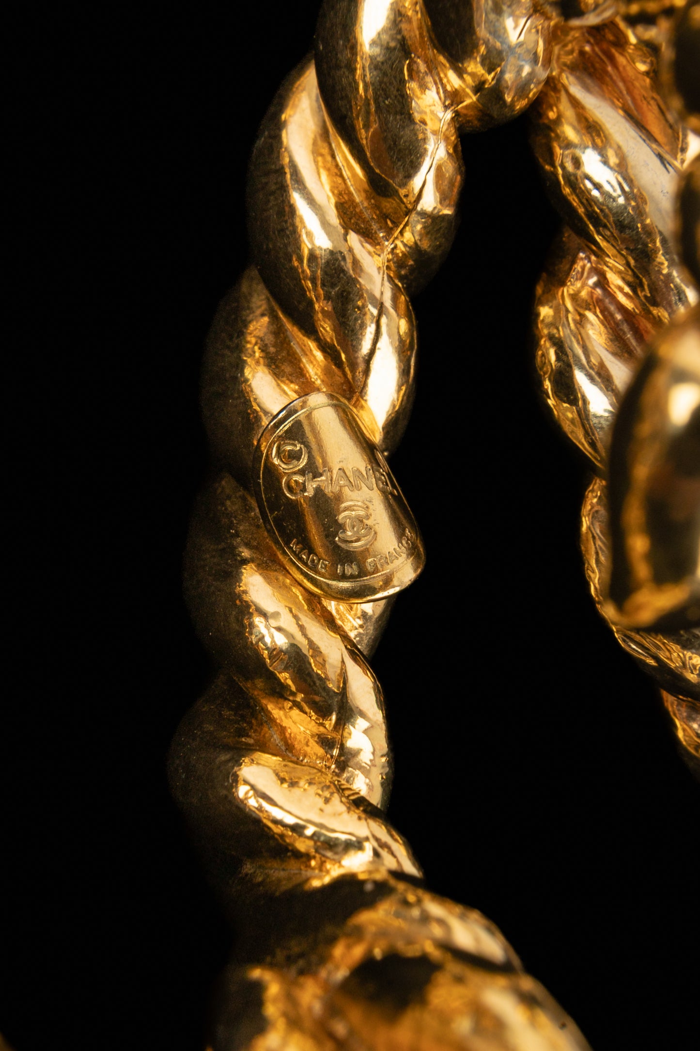 Ceinture dorée Chanel Printemps-Eté 1990