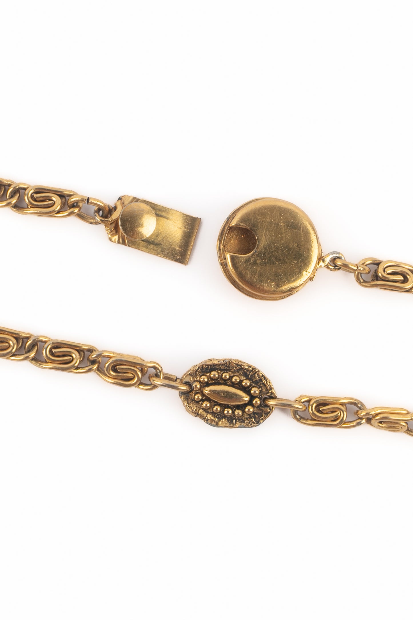 Collier "tête de lion" Chanel