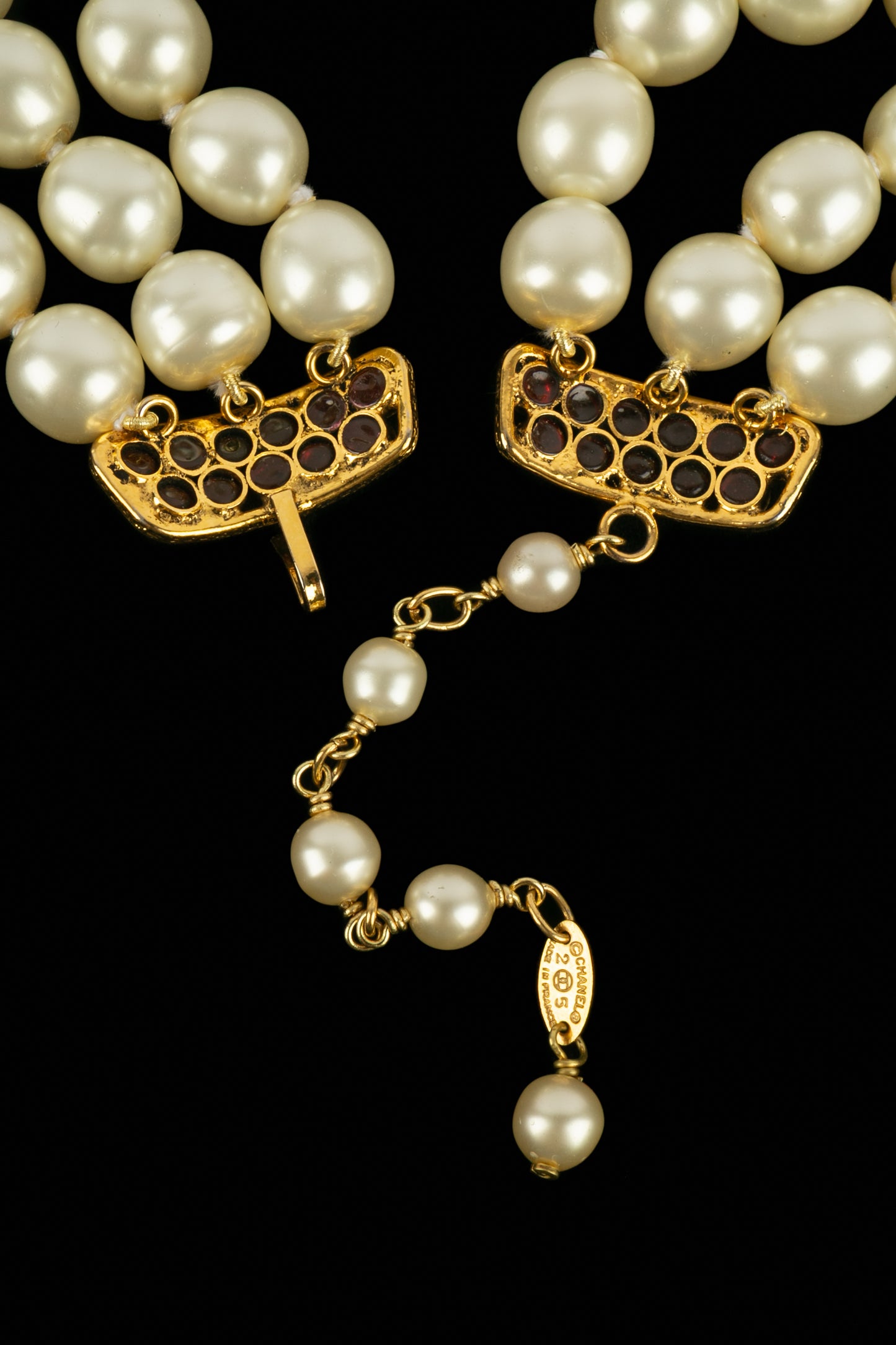 Collier de perles Chanel