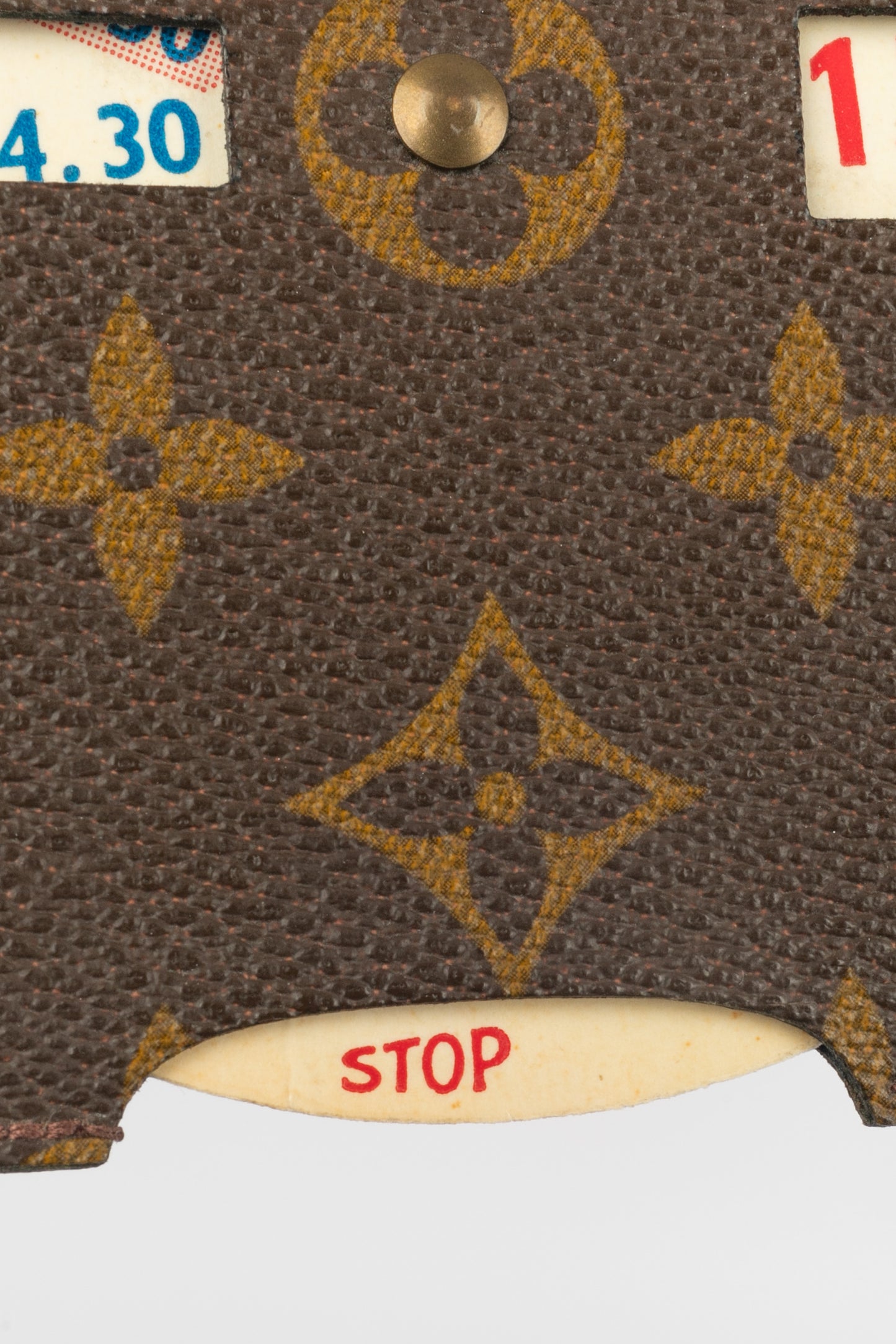 Louis Vuitton parking disk