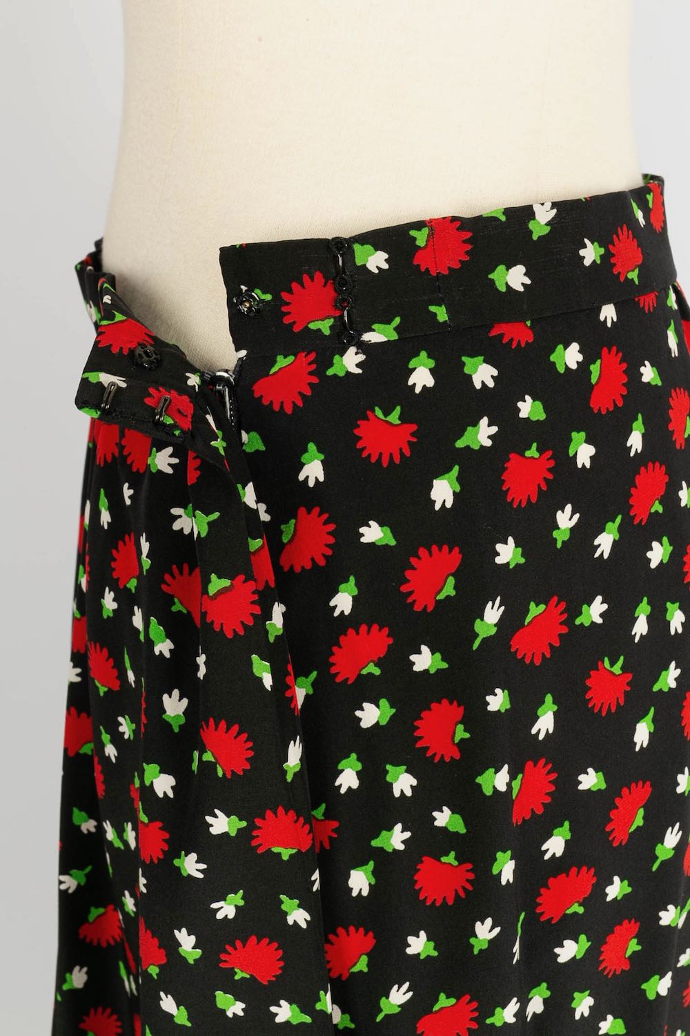 Ensemble Yves Saint Laurent Haute Couture