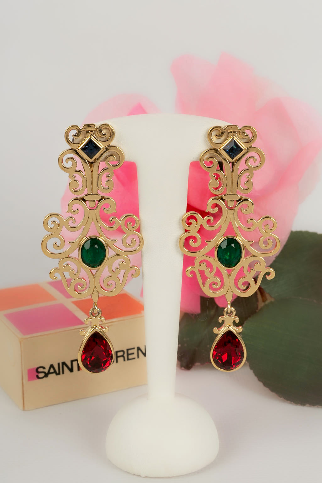 Yves Saint Laurent earrings – Les Merveilles De Babellou