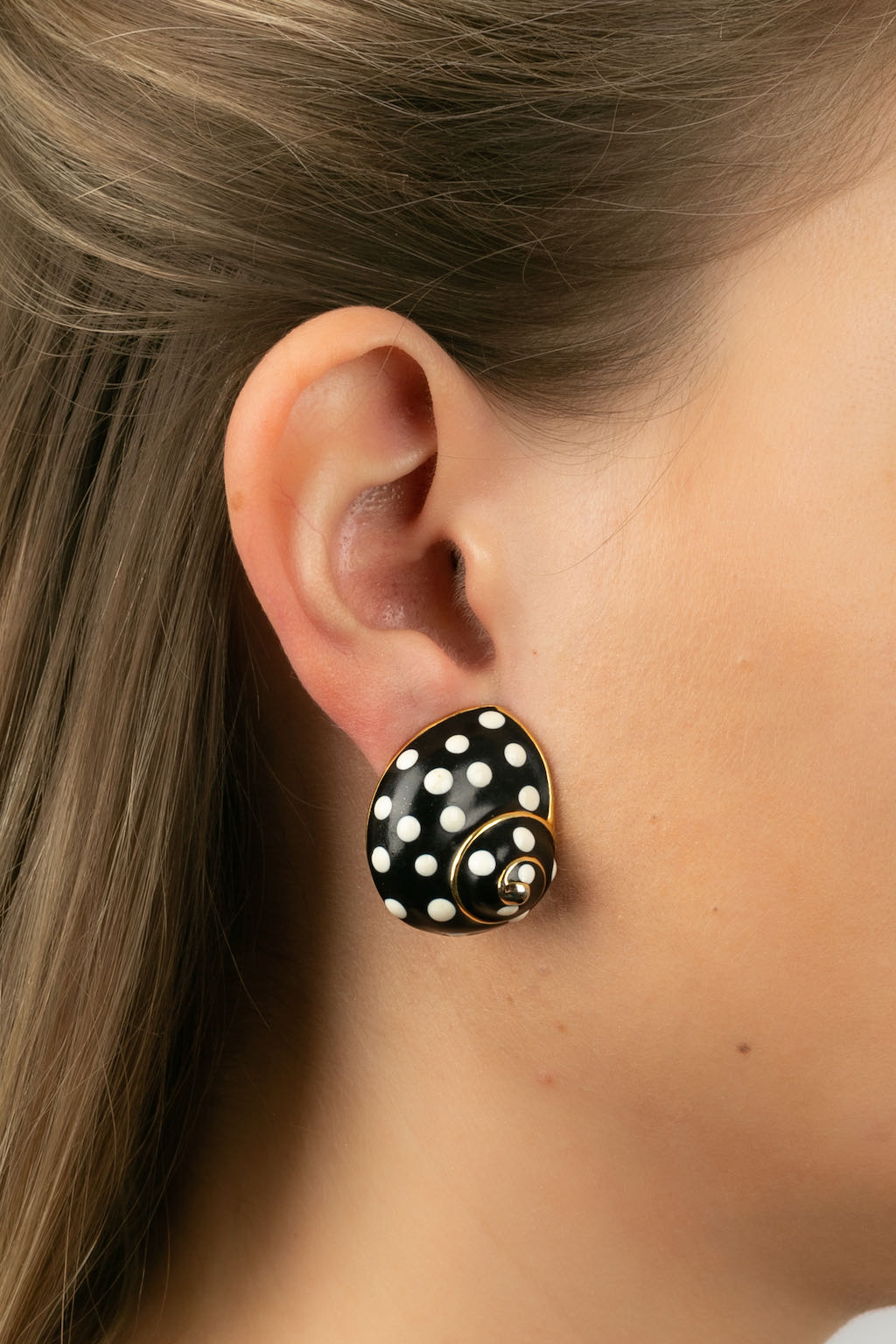 Boucles d'oreilles escargots Kenneth Lane