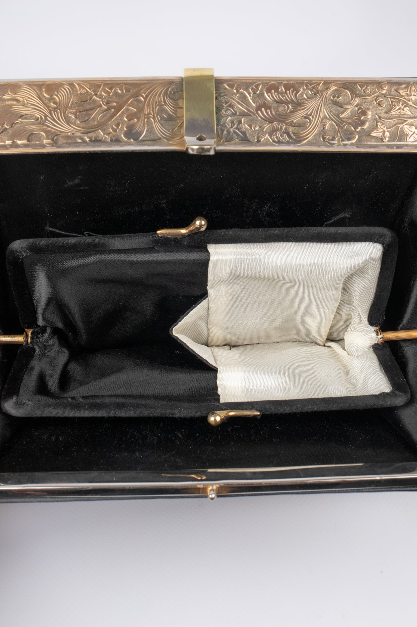 Sac / Pochette en cuir