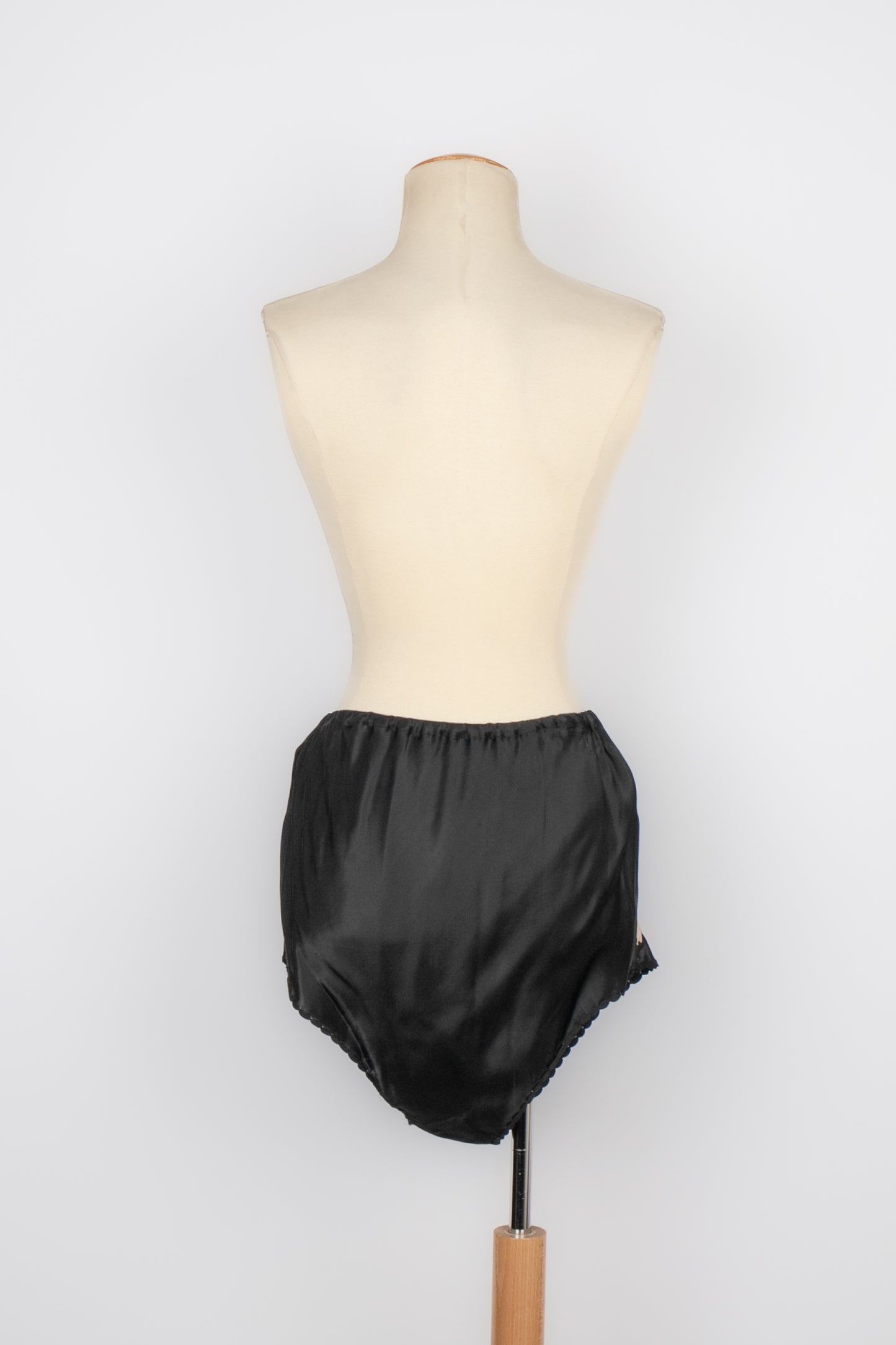 Ensemble de lingerie en soie