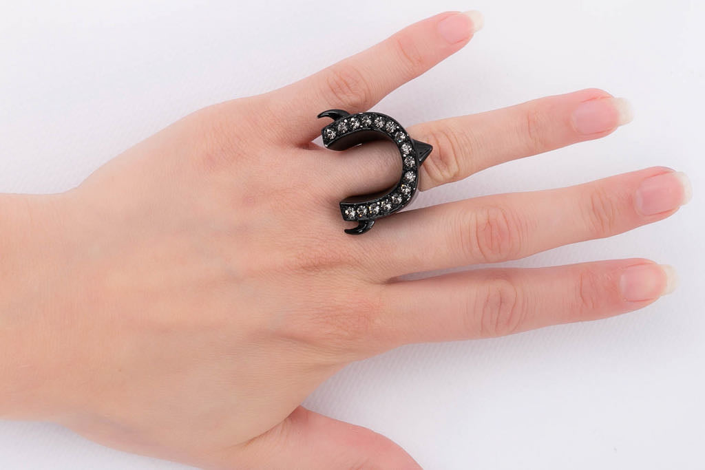 Givenchy black lacquer ring