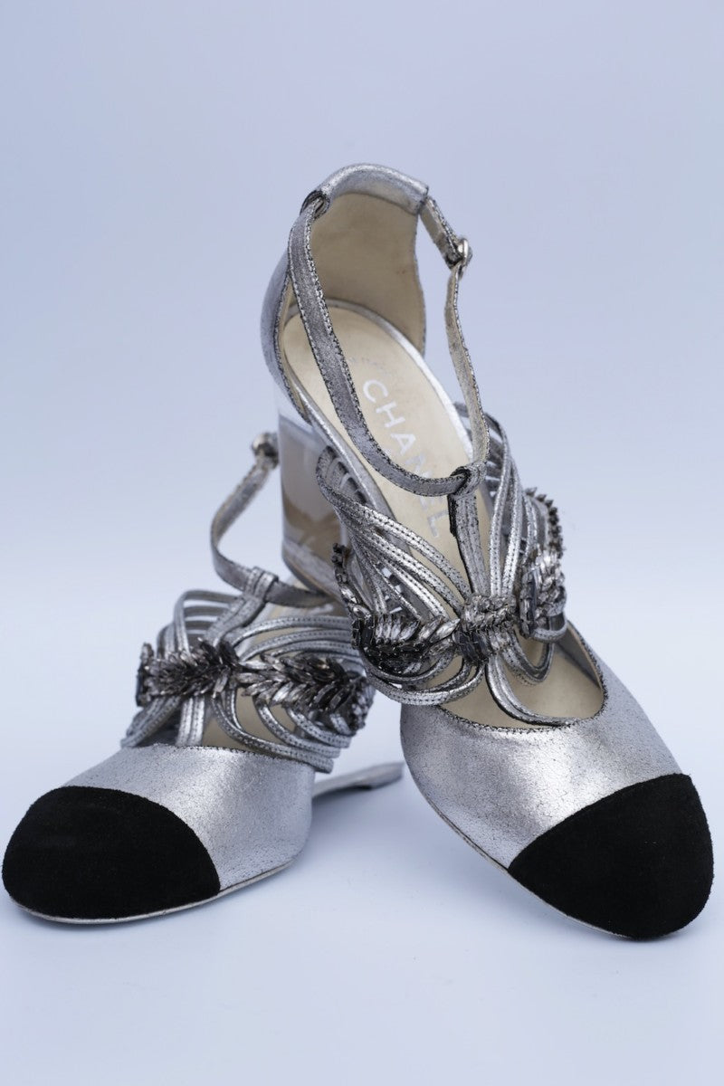 Chanel silvery leather shoes
