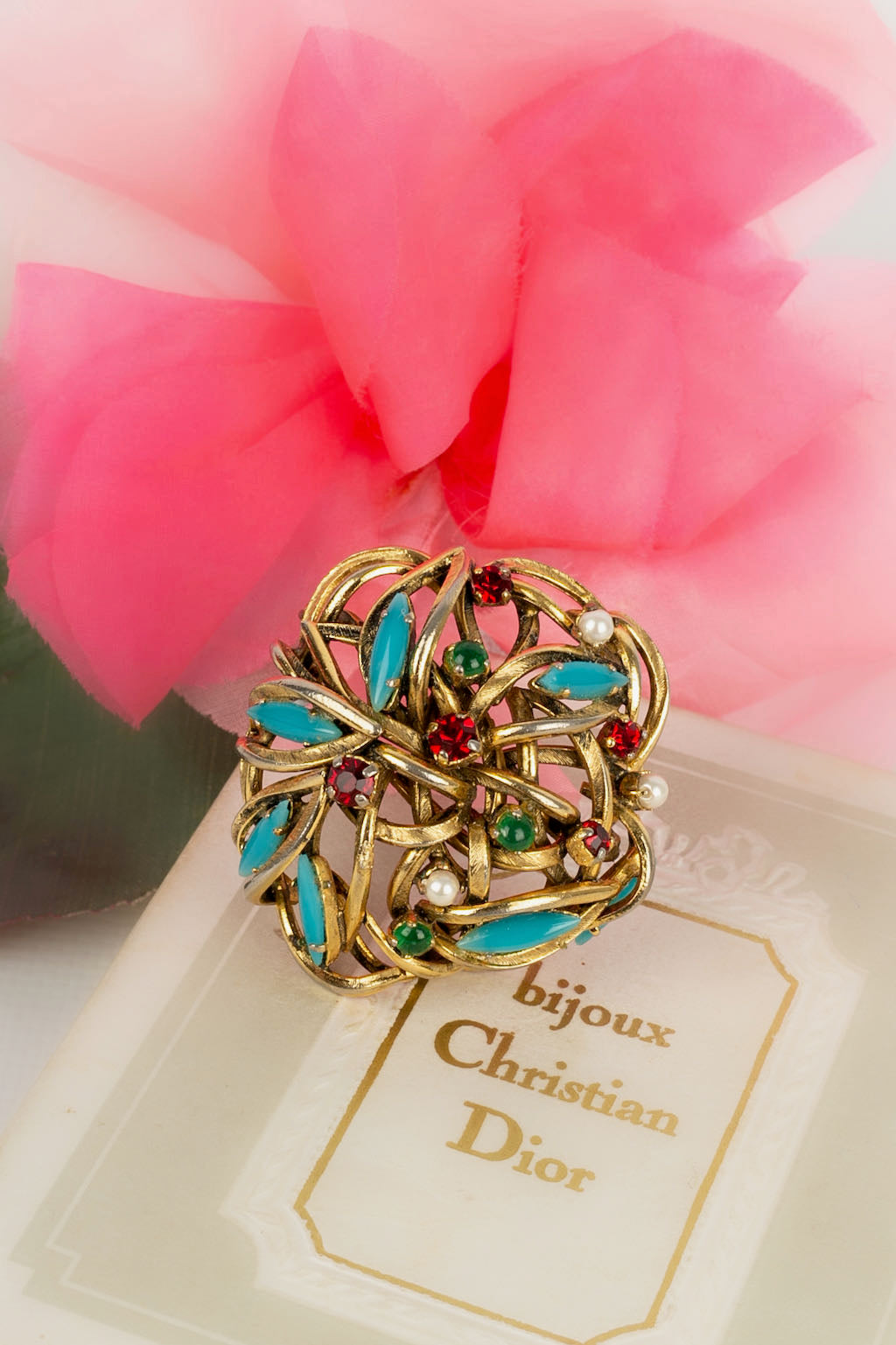 Dior brooch price hotsell