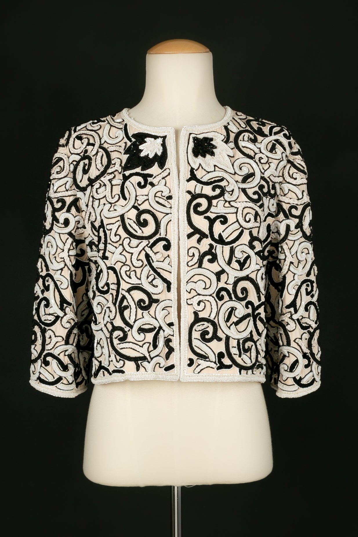 Louis Feraud Virgin wool floral embroidery jacket size 12 outlet