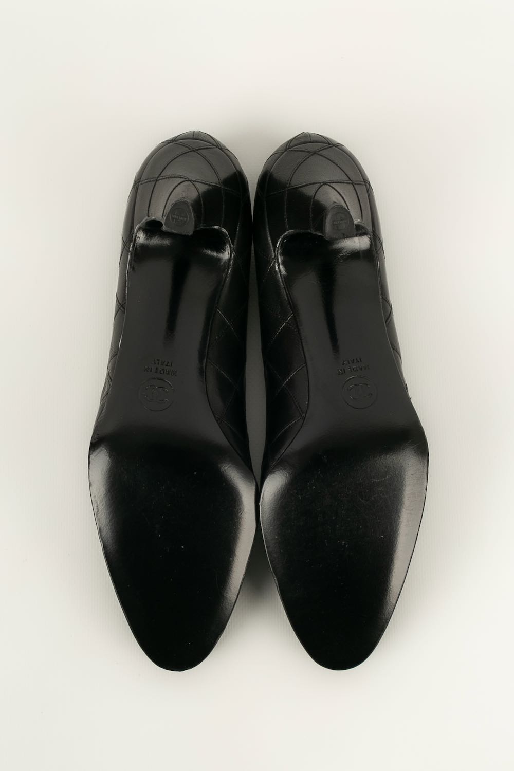 Escarpins en cuir Chanel