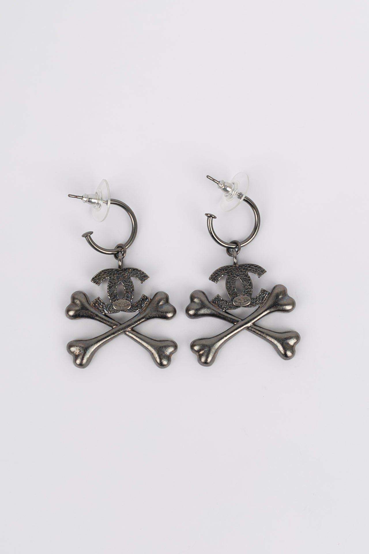 Boucles d'oreilles "Os" Chanel