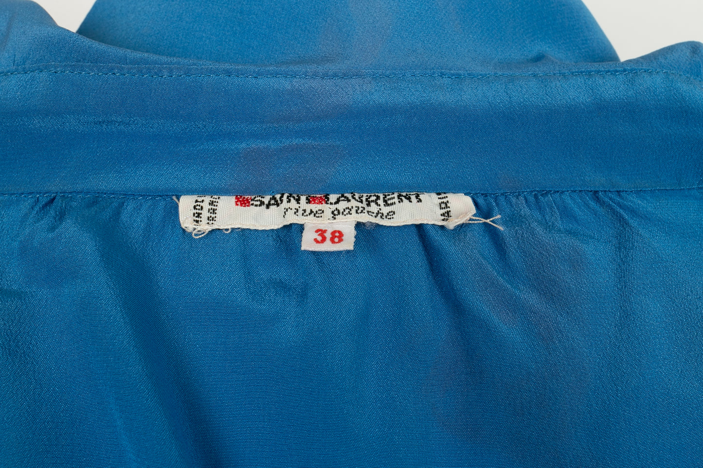 Chemisier en soie Yves Saint Laurent