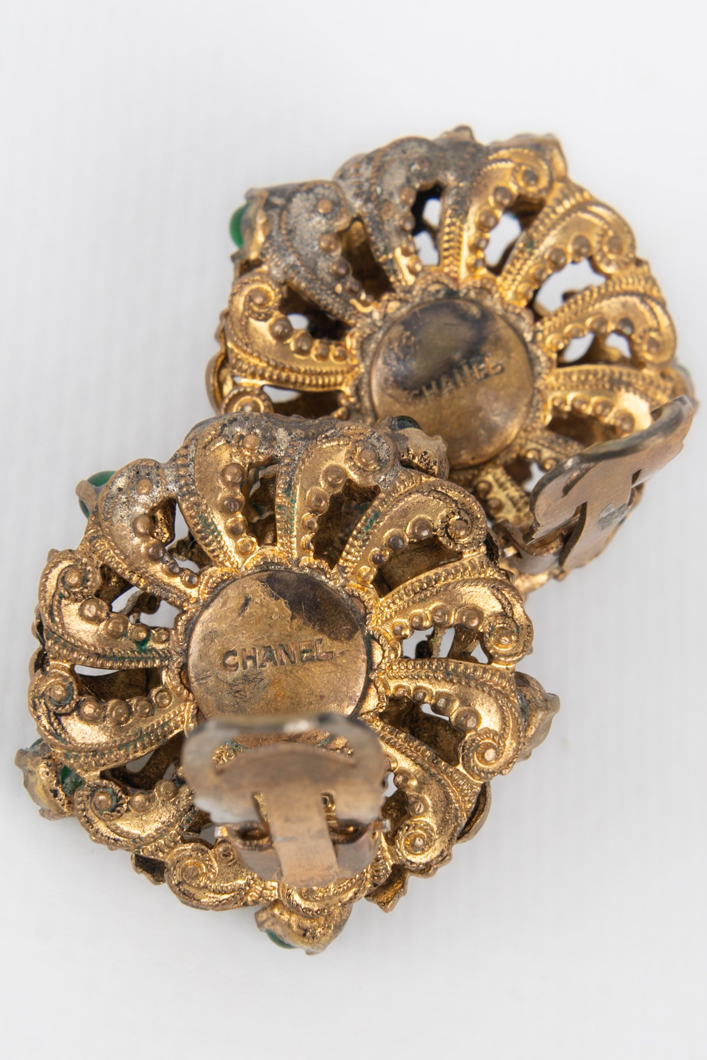 Boucles d'oreilles Chanel époque Coco