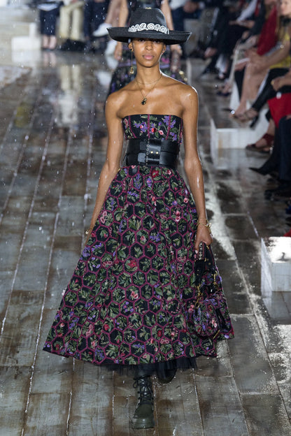00052-christian-dior-resort-2019-credit-indigital-model-alyssa-traore.webp