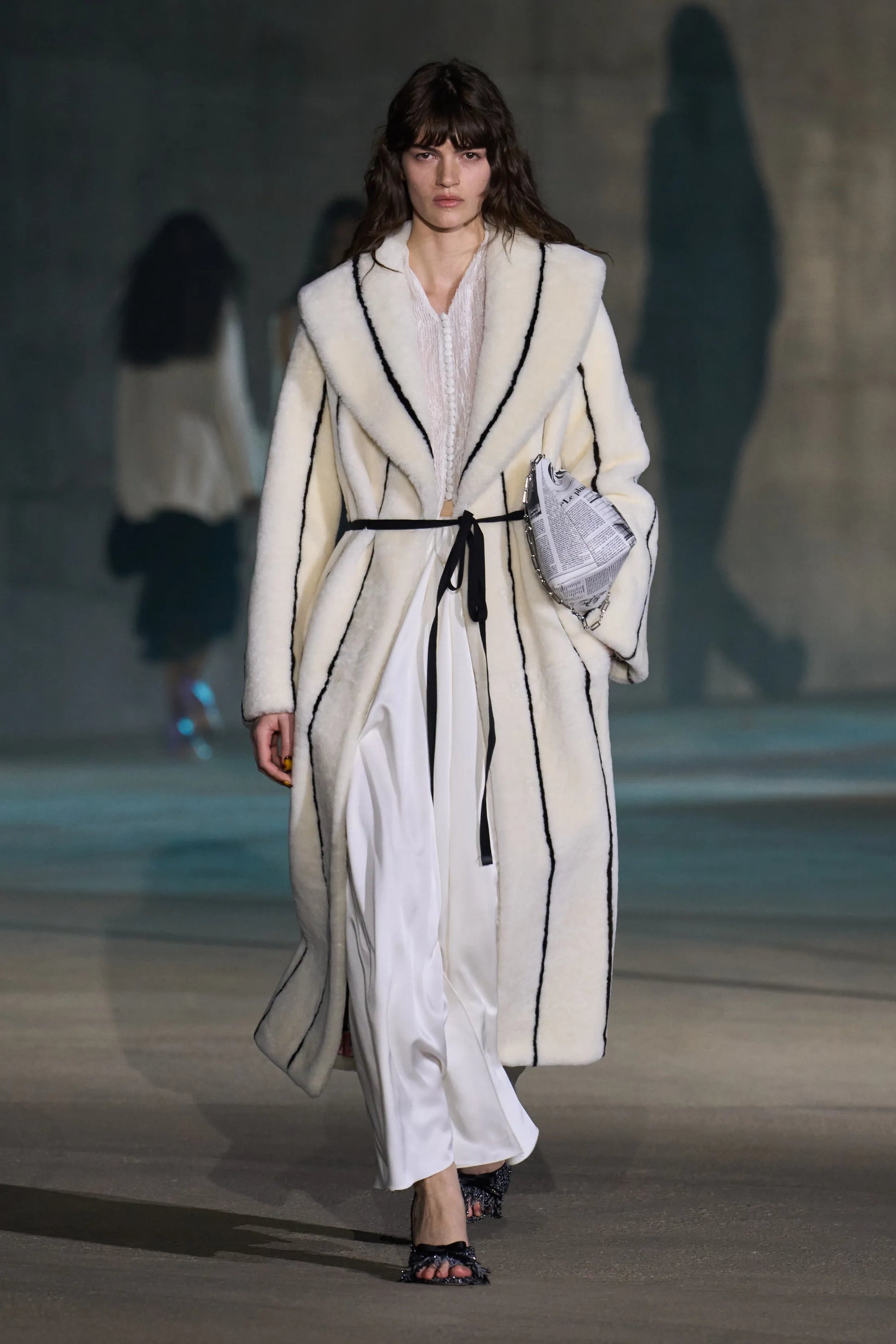 00057-christian-dior-resort-2027-credit-gorunway.webp