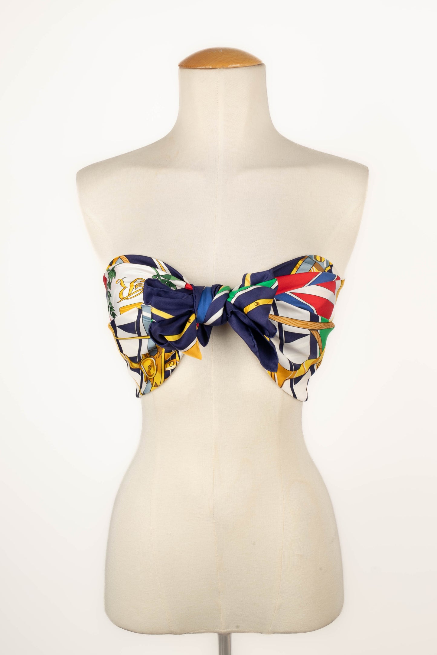 Foulard / Carré "Sextants" Hermès