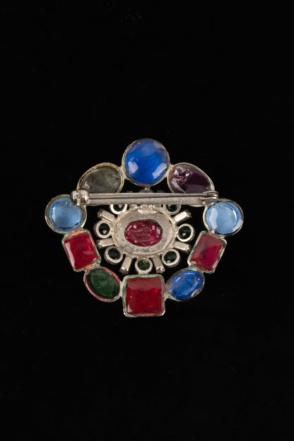 Broche en pâte de verre Chanel 1960's