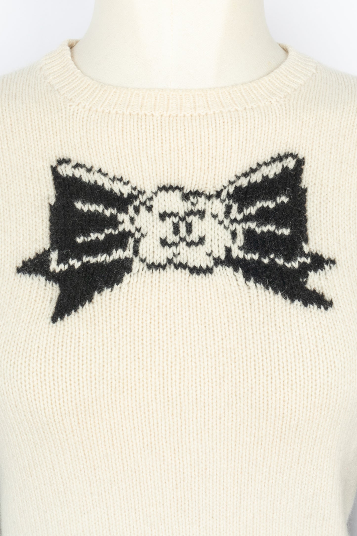 Pull en cachemire Chanel Automne 1995
