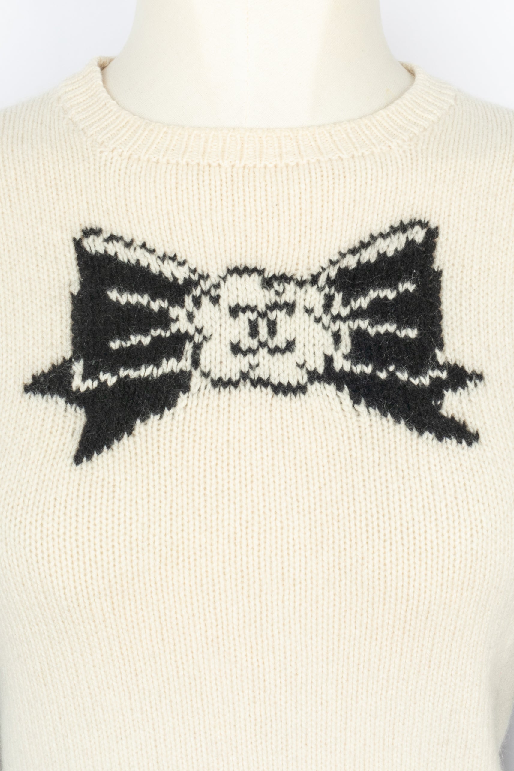 Pull en cachemire Chanel Automne 1995