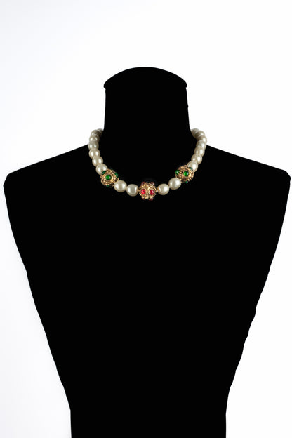 Collier de perles Chanel 1990's