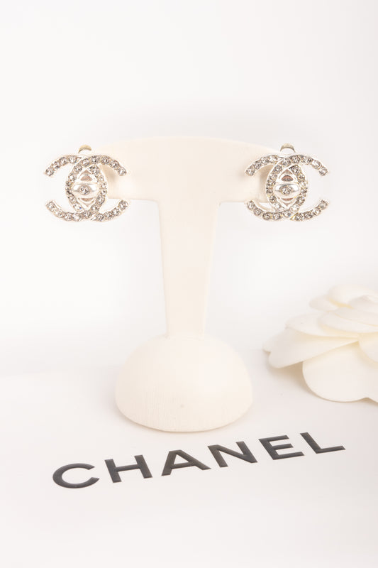 Boucles d'oreilles tourniquet Chanel