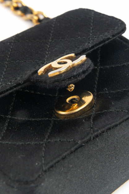 Sac "Classique Micro" Chanel collection 1989/1991