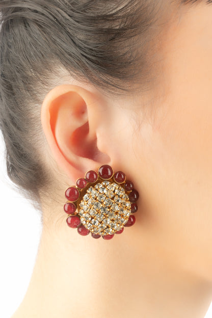 Boucles d'oreilles en pâte de verre Chanel