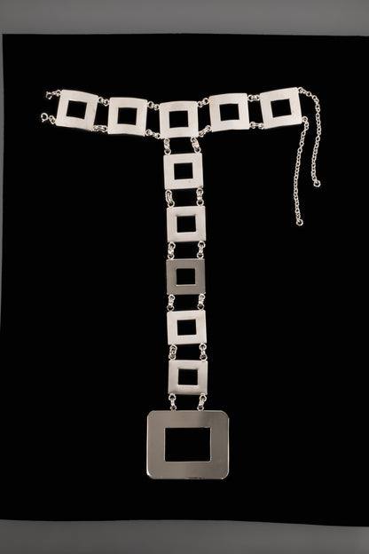 Collier argenté Pierre Cardin