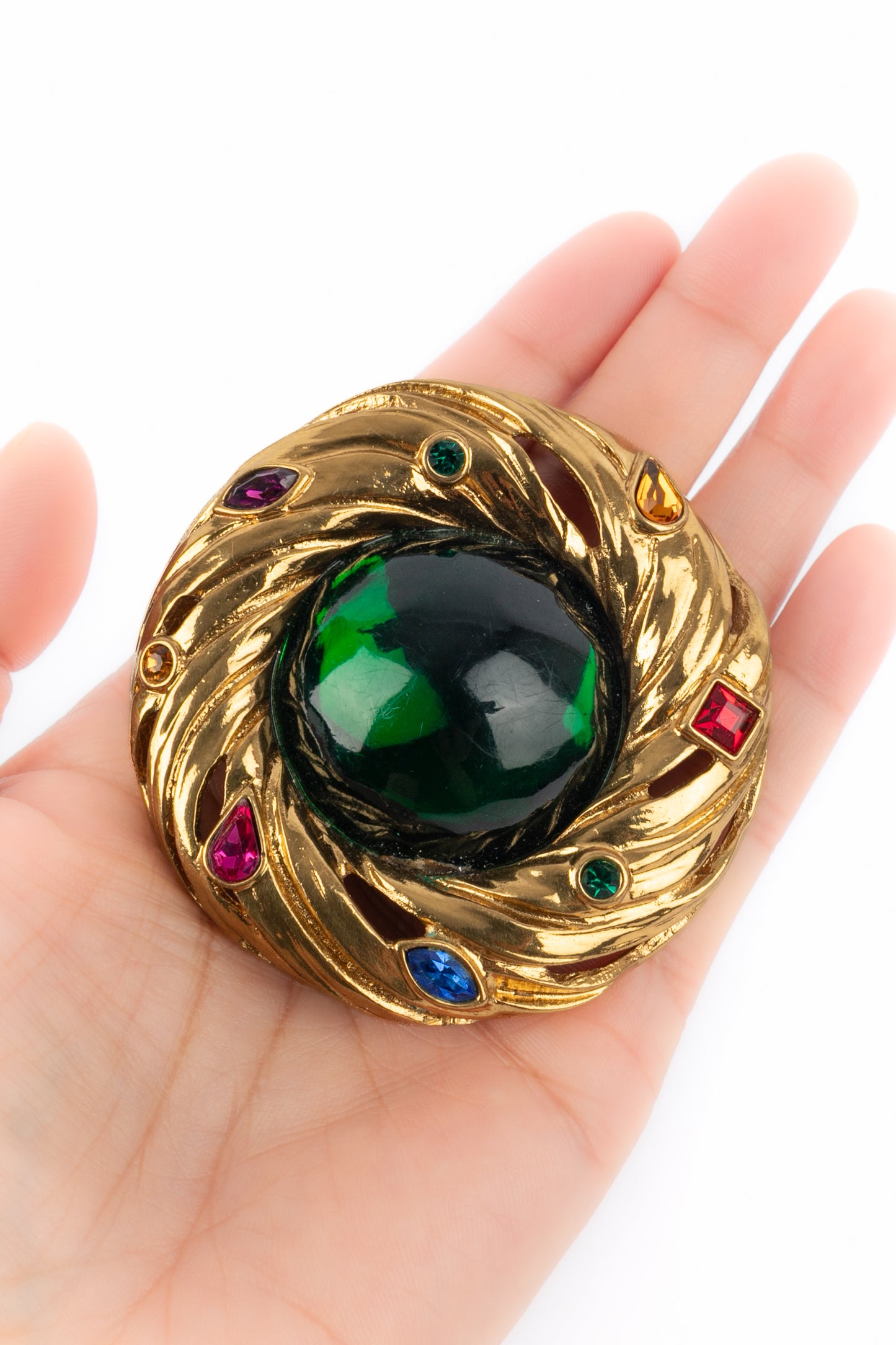 Broche Yves Saint Laurent