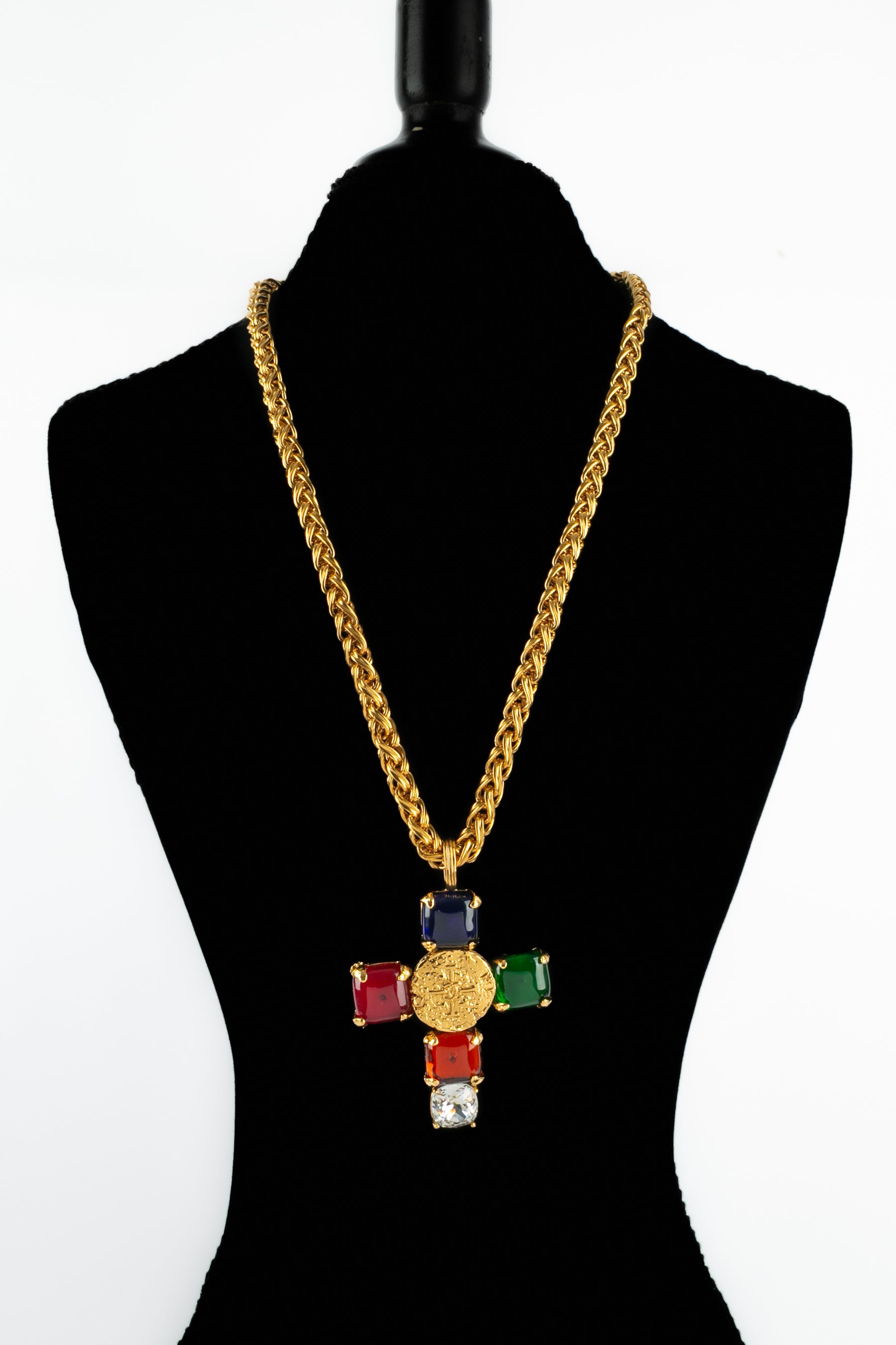 Collier croix Chanel 1993