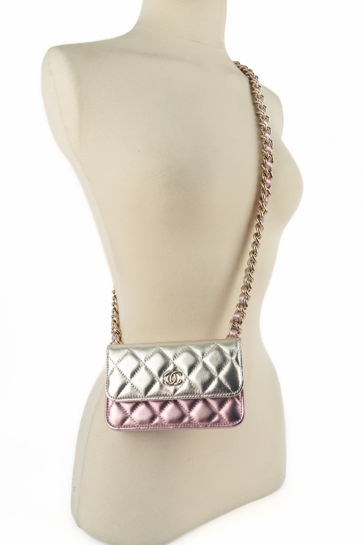 Sac "Wallet-on-Chain" mini Chanel 2021