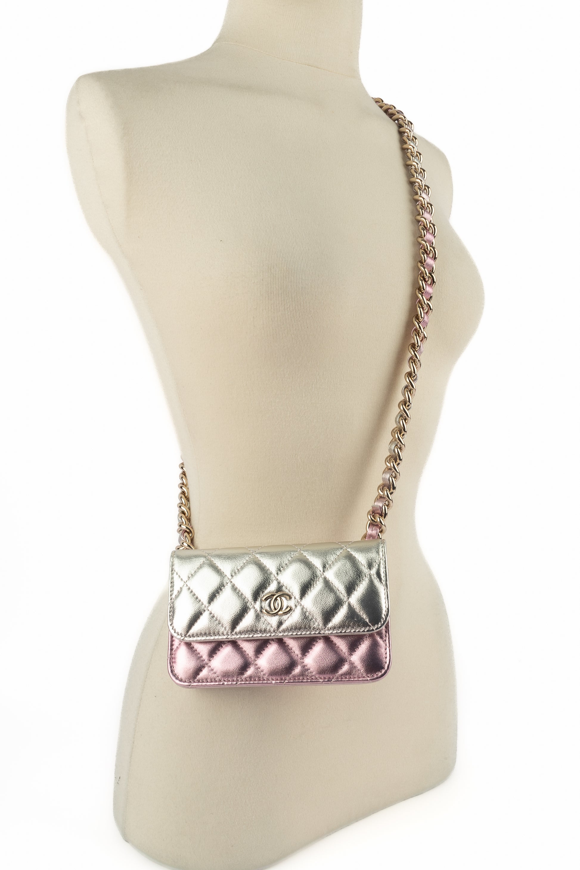 Sac "Wallet-on-Chain" mini Chanel 2021