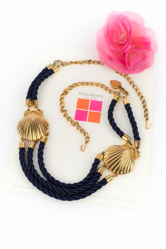 Collier coquillage Yves Saint Laurent